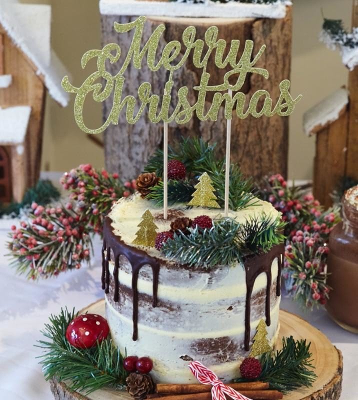 Merry Christmas Drip Cake