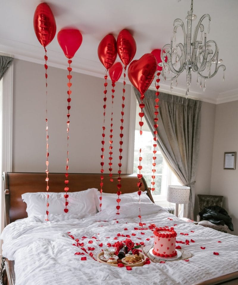 Valentine's Breakfast in Bed - Image 4