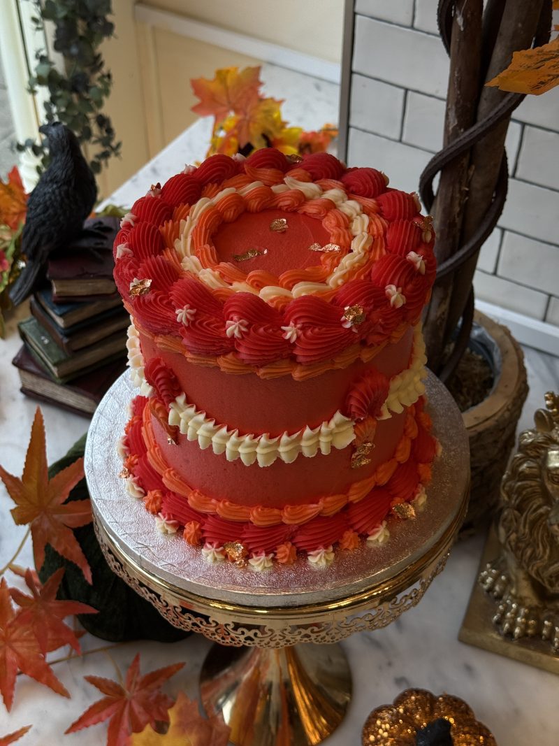 Autumn Lambeth Cake - Image 2